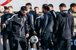 国际比赛日斯图加特调整名单以备CBA常规赛，单刀错失环节打磨，引发热议，心理建设被强调 -麻将胡了